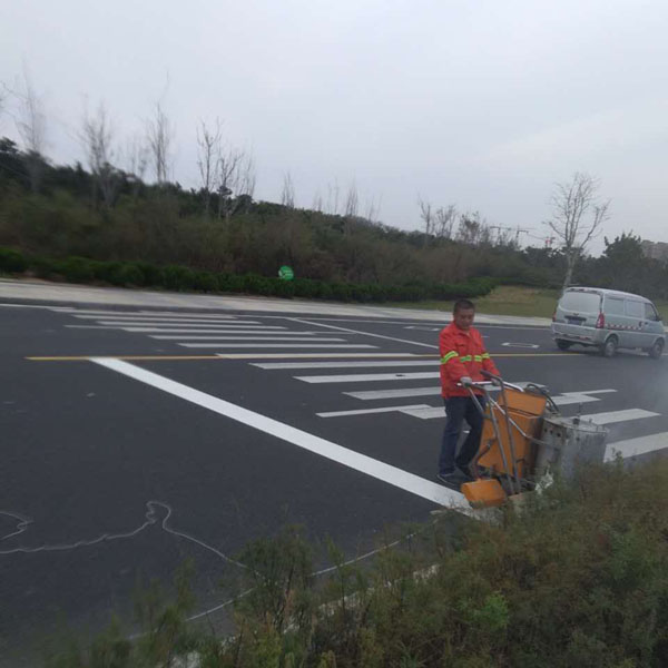 道路车道划线